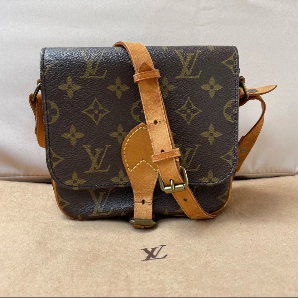 SALE 🌹 Louis Vuitton 1988 Cartouchiere GM Monogram Shoulder Handbag - Picture 15 of 16